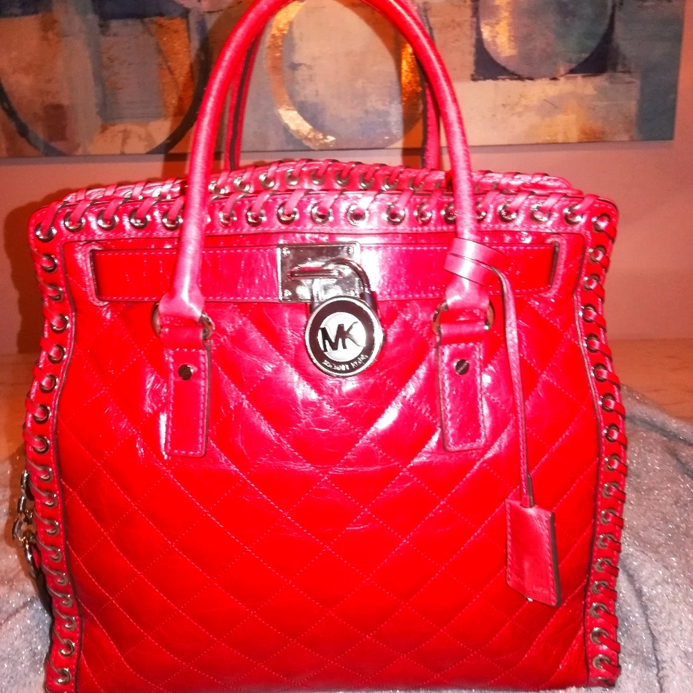 Michael Kors Classic Hamilton Purse